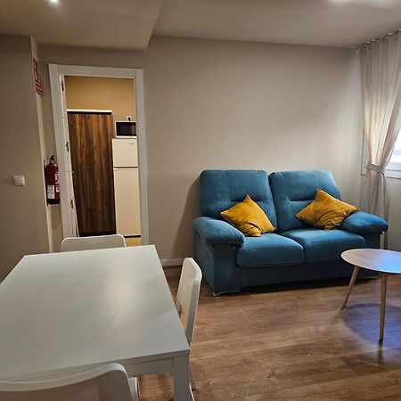 Apartamentos Picasso อัลกาลาเดเอนาเรส ห้อง รูปภาพ